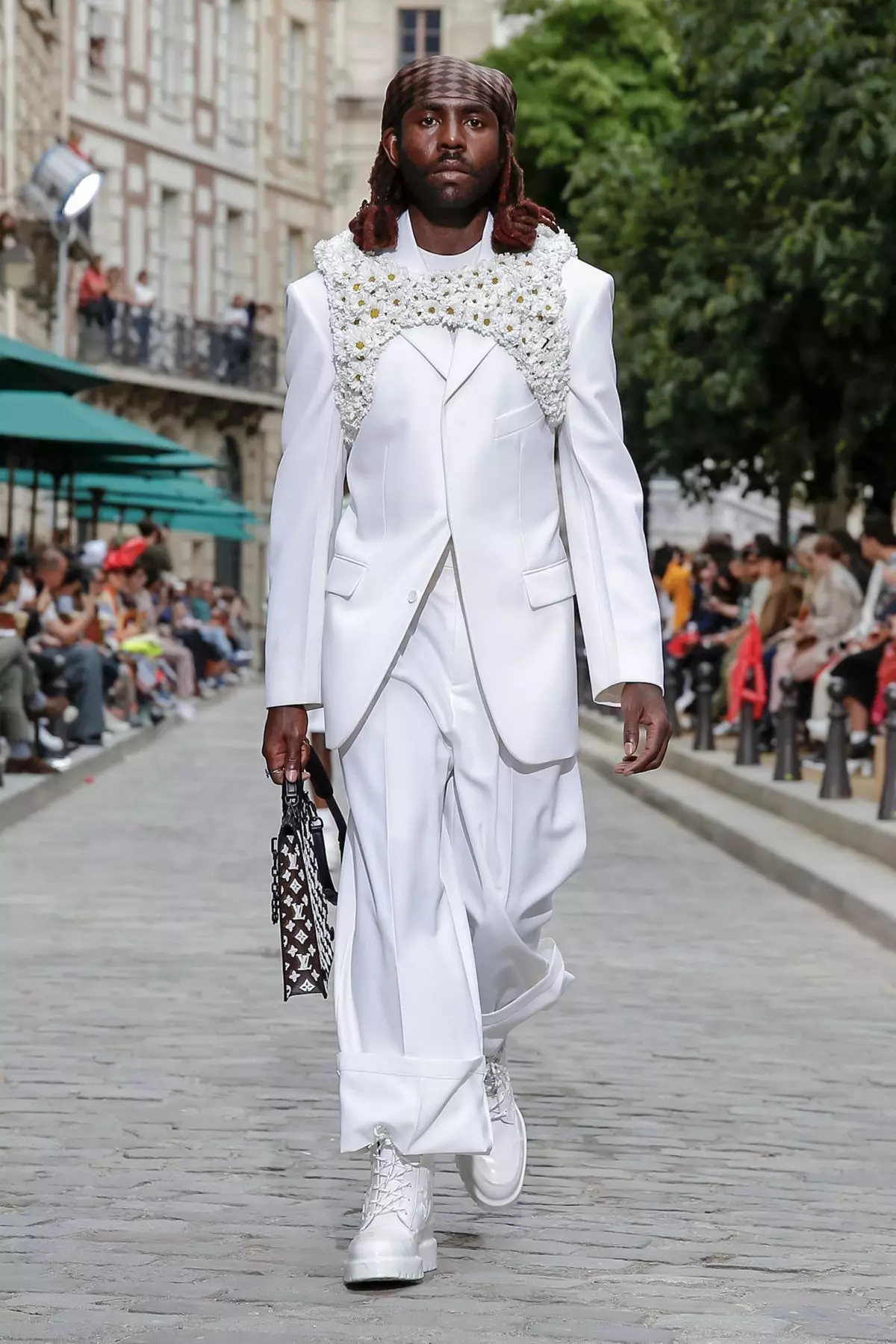 Louis Vuitton uwe nwoke na-eyi mmiri/okpomọkụ 2020 Paris 27337_56