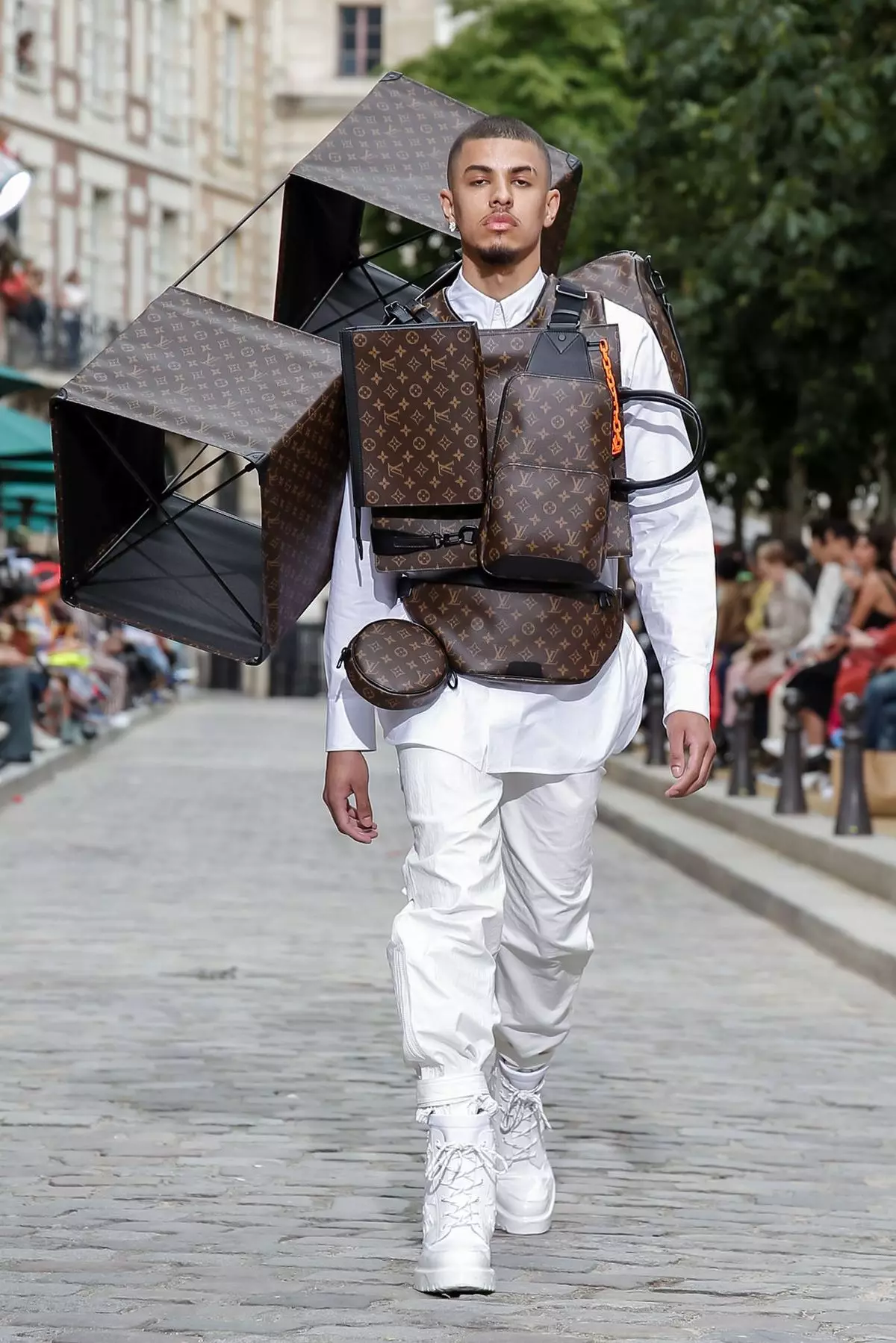 Louis Vuitton Menswear primăvară/vară 2020 Paris 27337_59