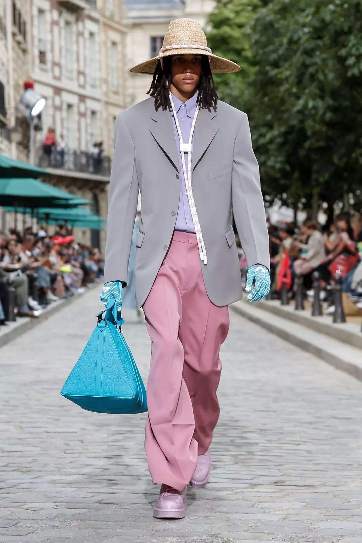 Louis Vuitton uwe nwoke na-eyi mmiri/okpomọkụ 2020 Paris 27337_61