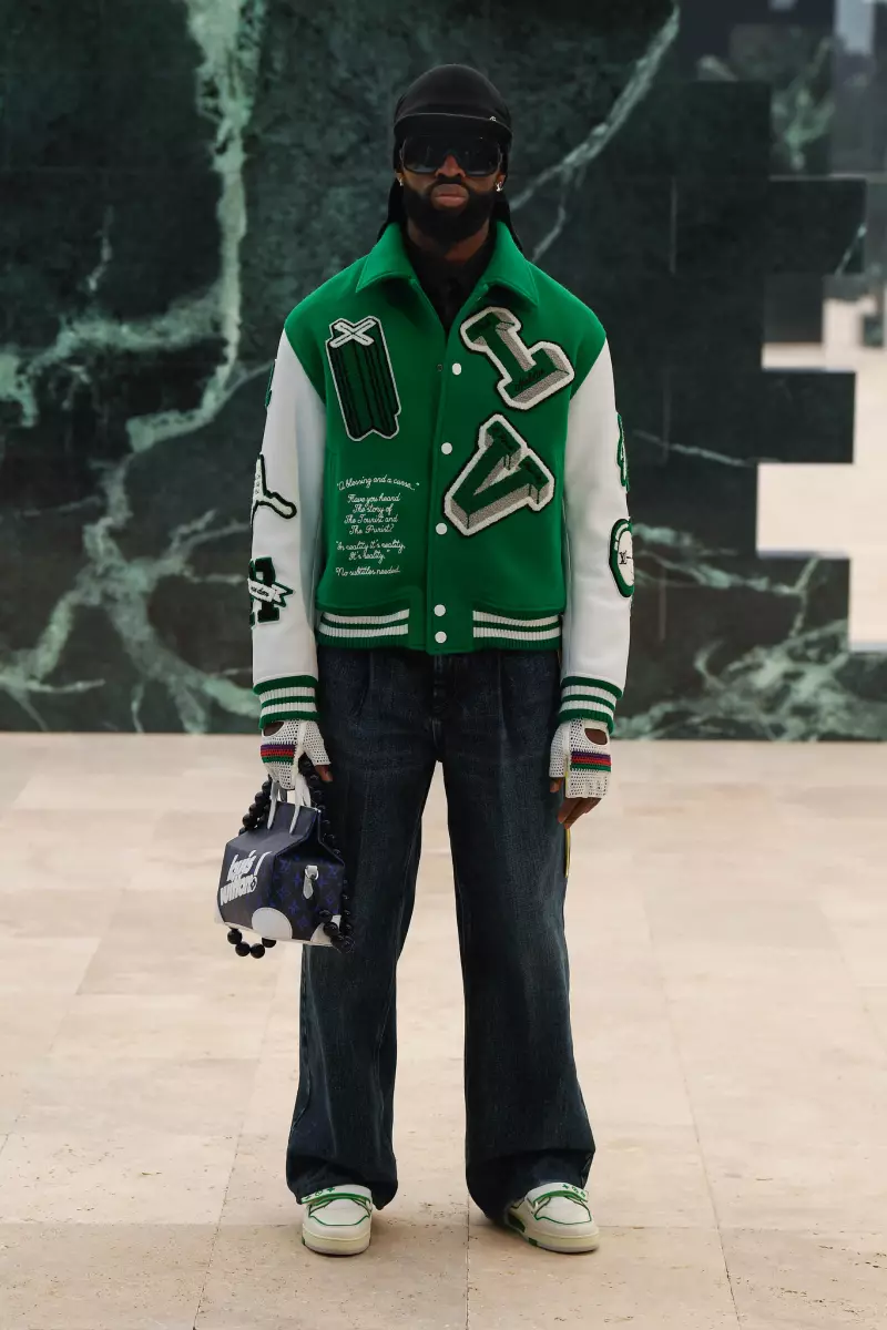 Roupa masculina Louis Vuitton Outono 2021 París 2734_39