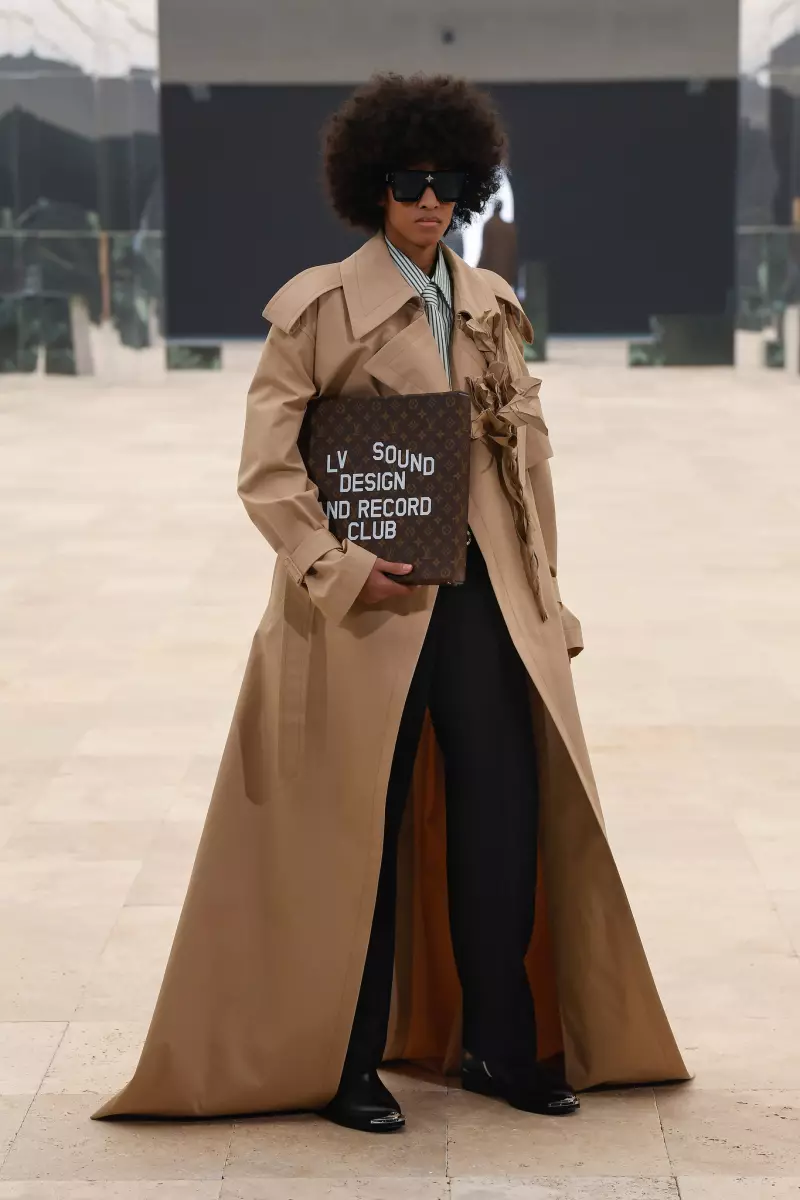 Louis Vuitton Menswear Fall 2021 پئرس 2734_53