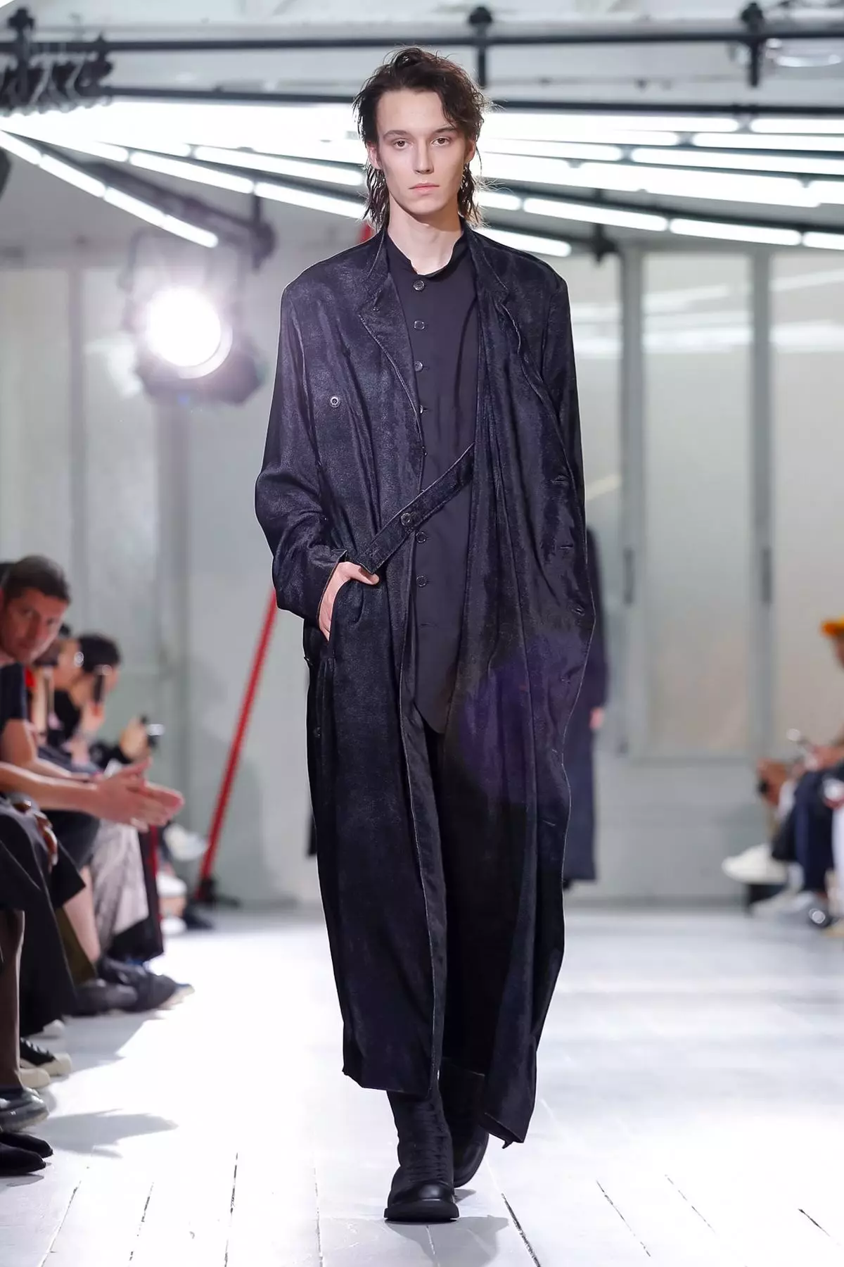 Yohji Yamamoto Gwanwyn / Haf 2020 Paris 27355_24