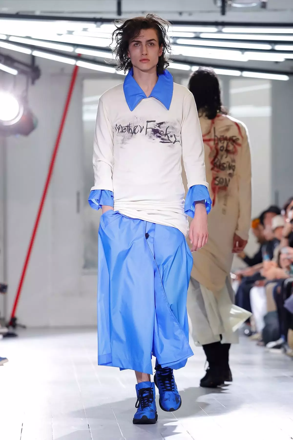 Yohji Yamamoto kevät/kesä 2020 Pariisi 27355_29