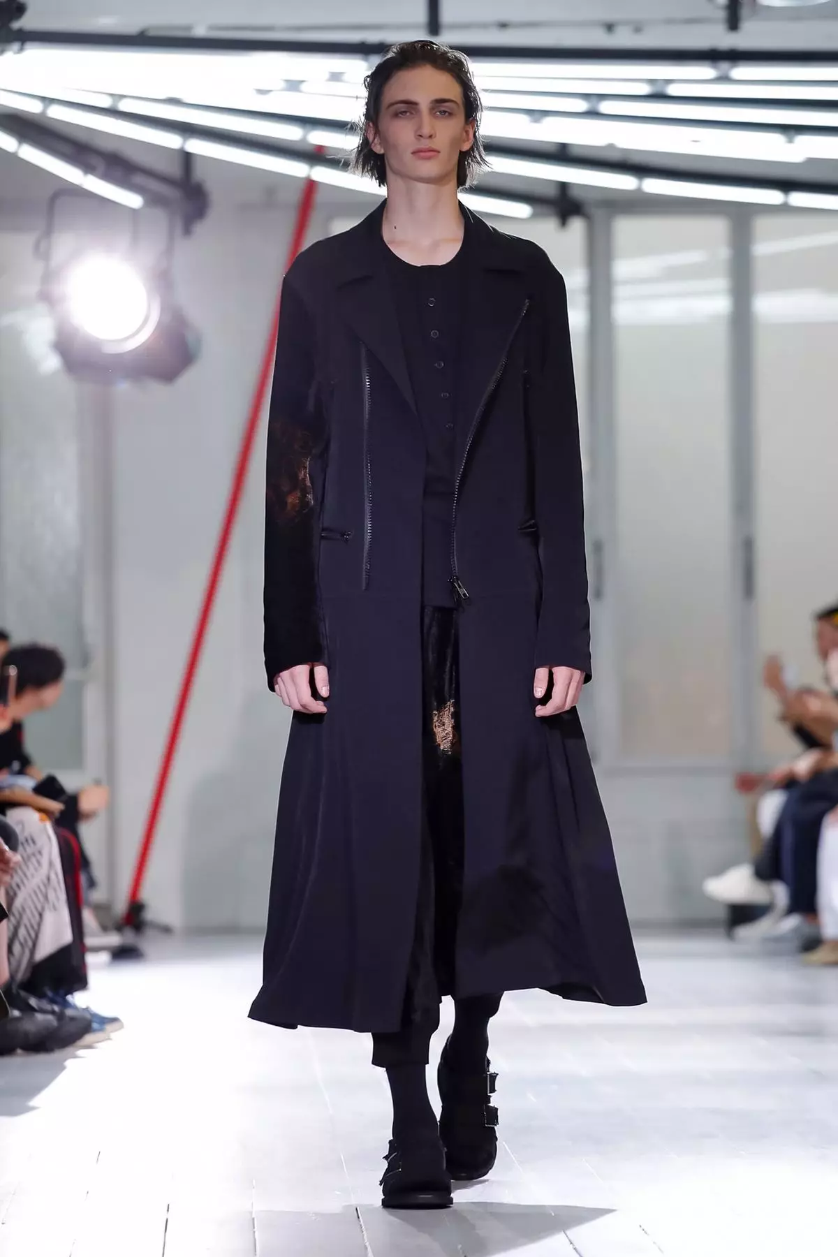 Yohji Yamamoto 2020 tavasz/nyár Párizs 27355_32