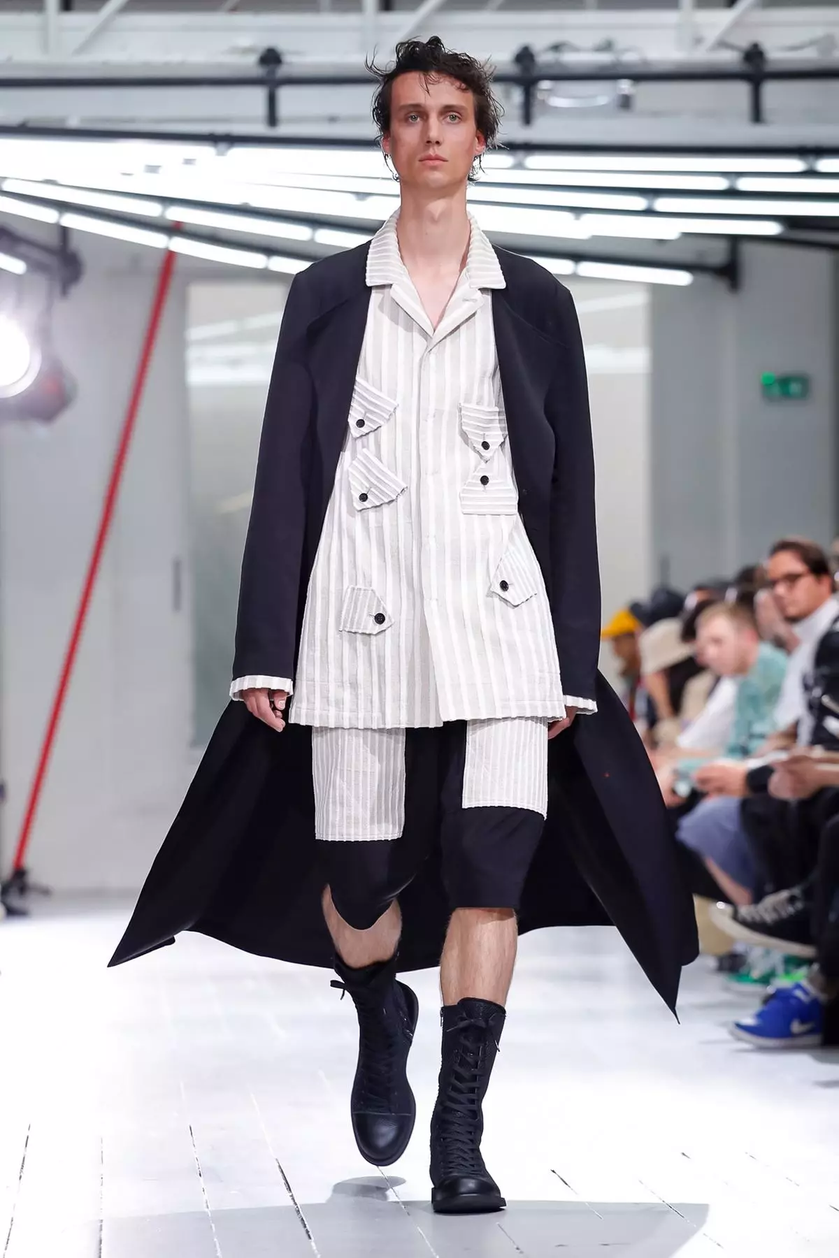 Yohji Yamamoto 2020 tavasz/nyár Párizs 27355_43