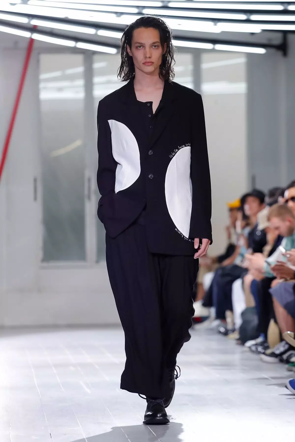 Yohji Yamamoto kevät/kesä 2020 Pariisi 27355_5