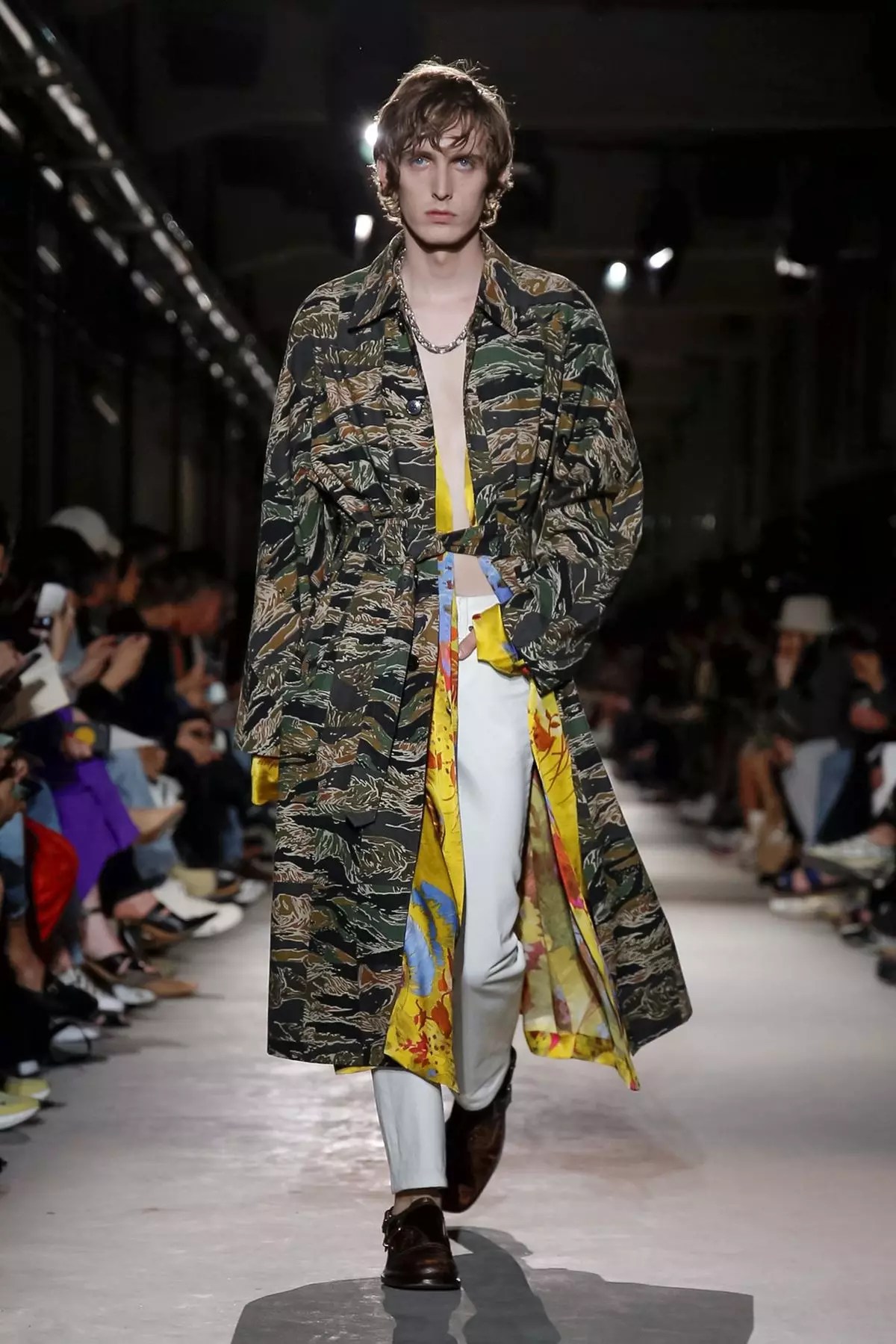 Dries Van Noten vor/sumar 2020 París 27435_23