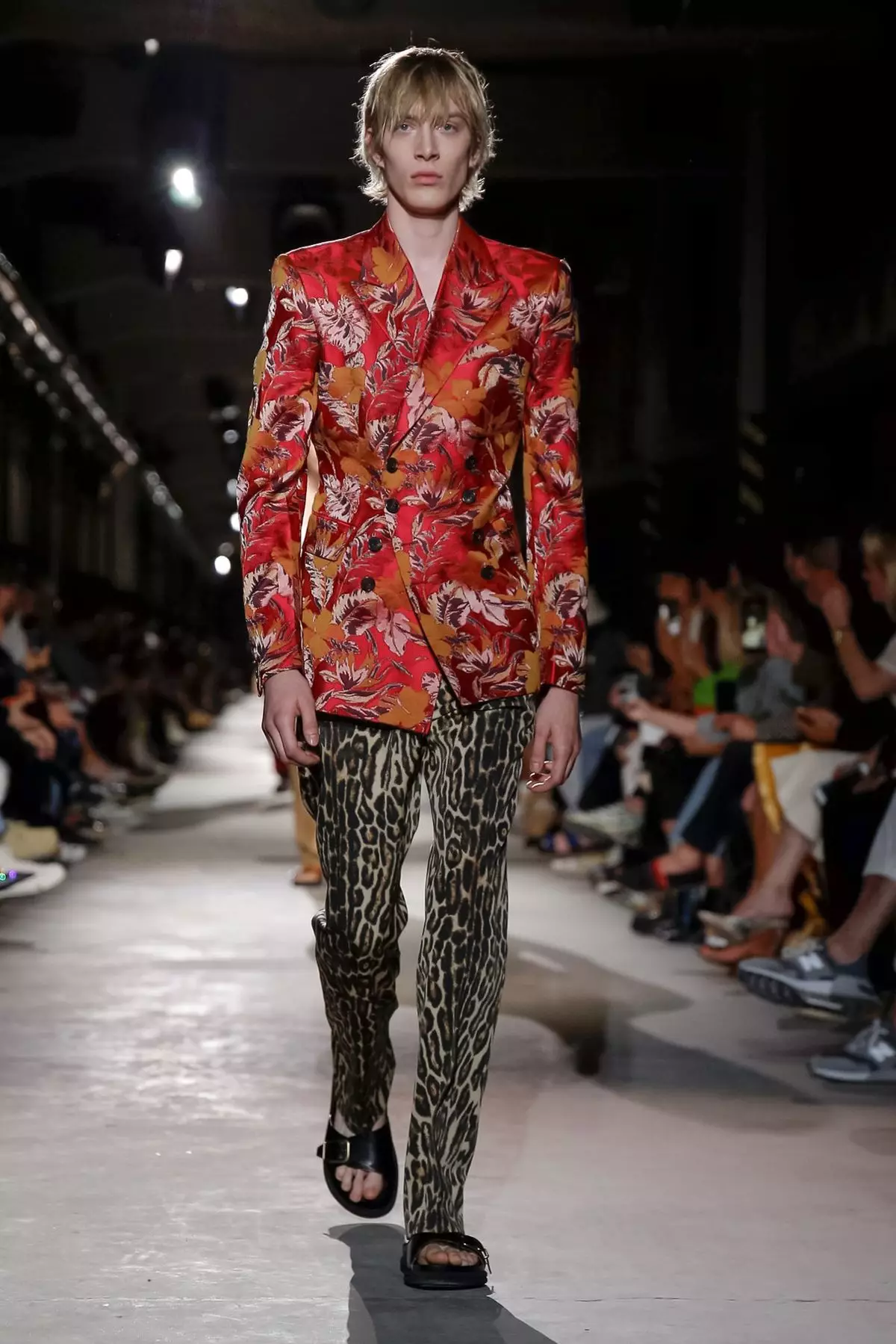 Dries Van Noten Xuân / Hè 2020 Paris 27435_58