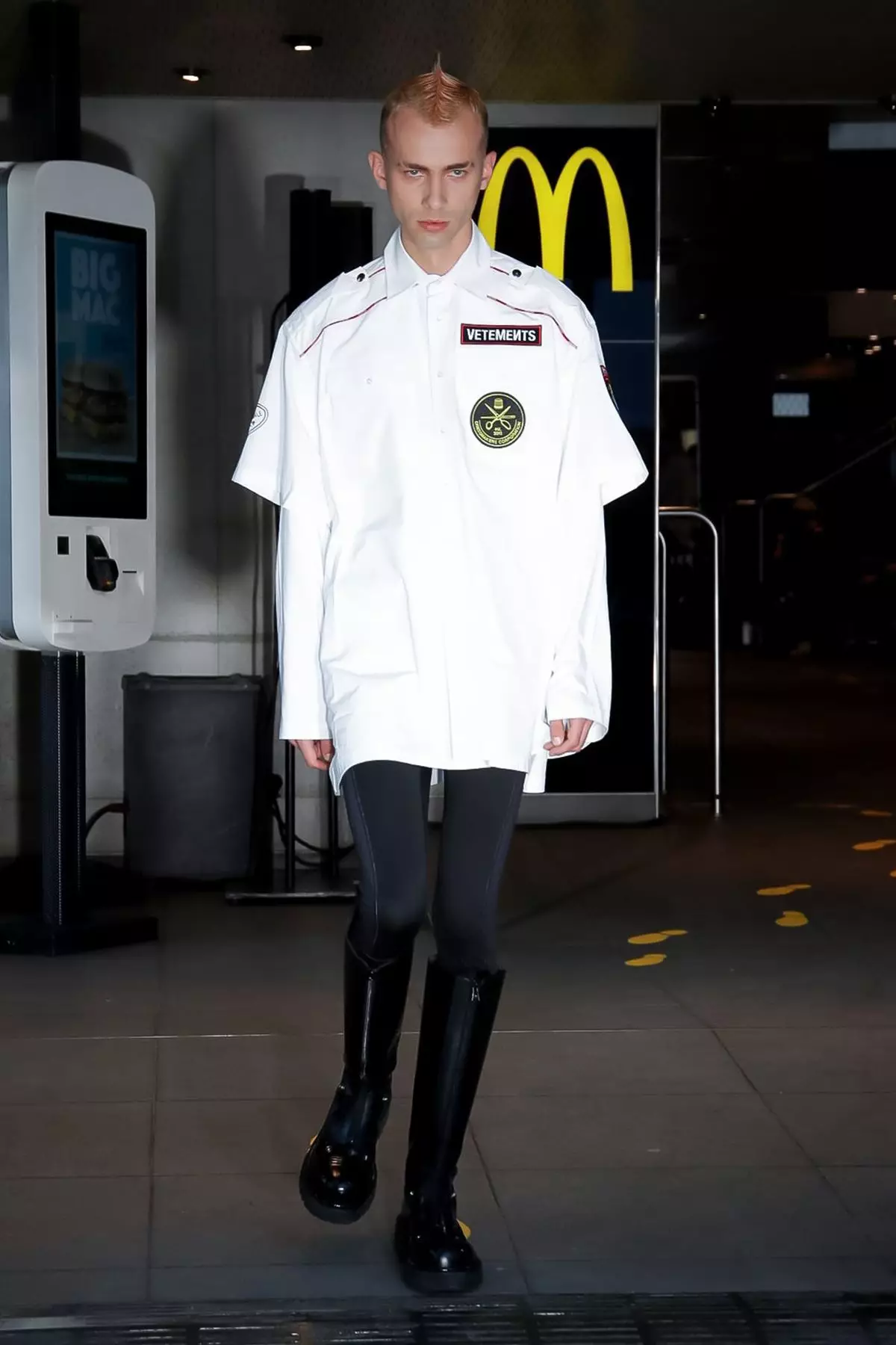 Vetements Damen & Herren Frühjahr/Sommer 2020 Paris 27498_11