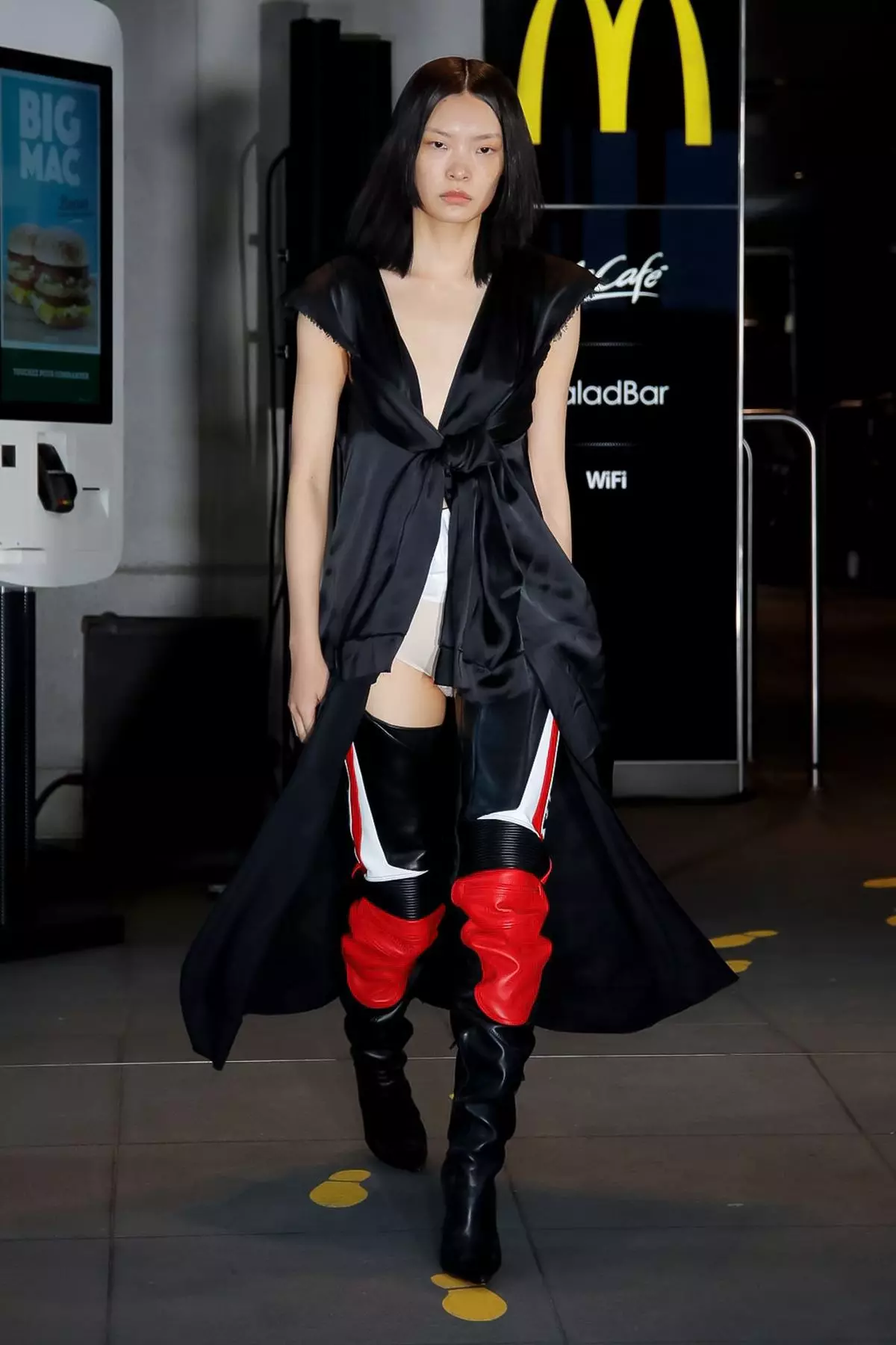 Vetements Mata & Maza Spring/Summer 2020 Paris 27498_12