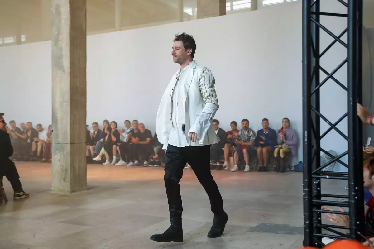 Ann Demeulemeester Collection Homme Printemps/Été 2020 Paris 27638_45