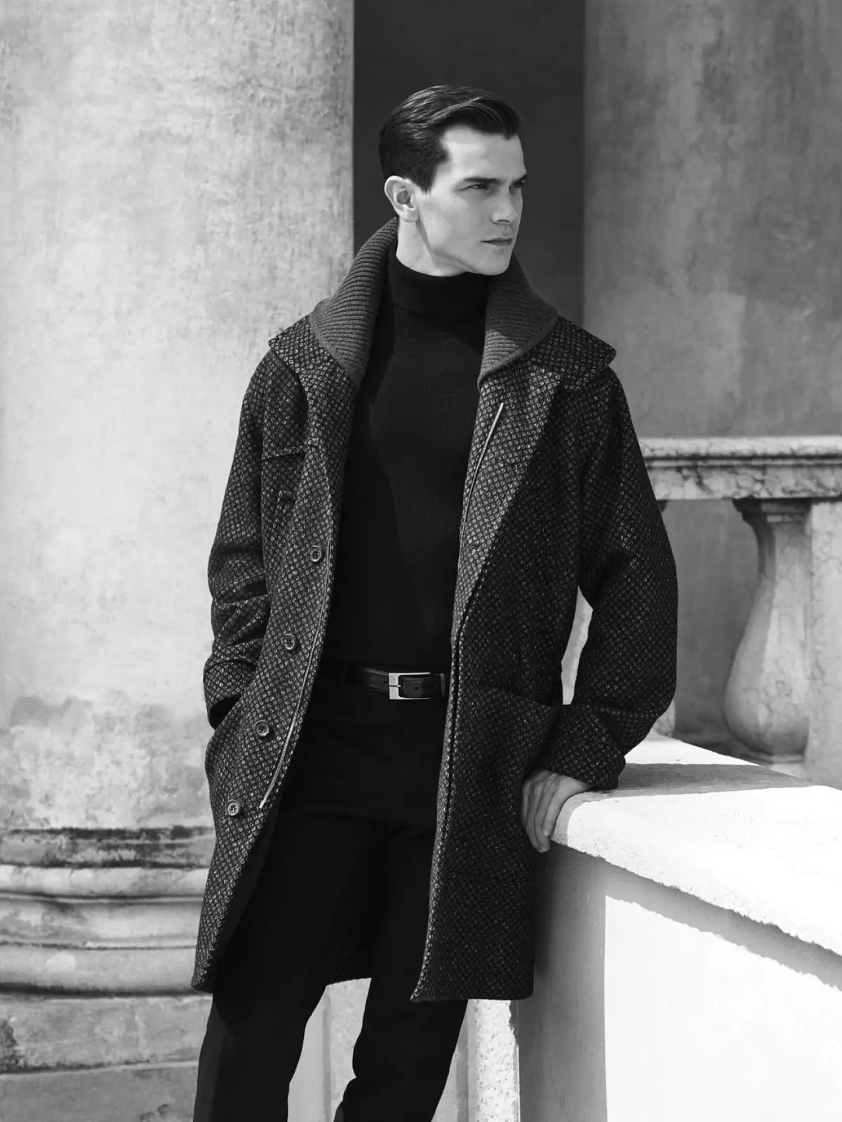 Corneliani nouvo F/W 2015 Lookbook net palèt fòmèl ak pouswit nan plezi nan twal pou yon pandri edonist!