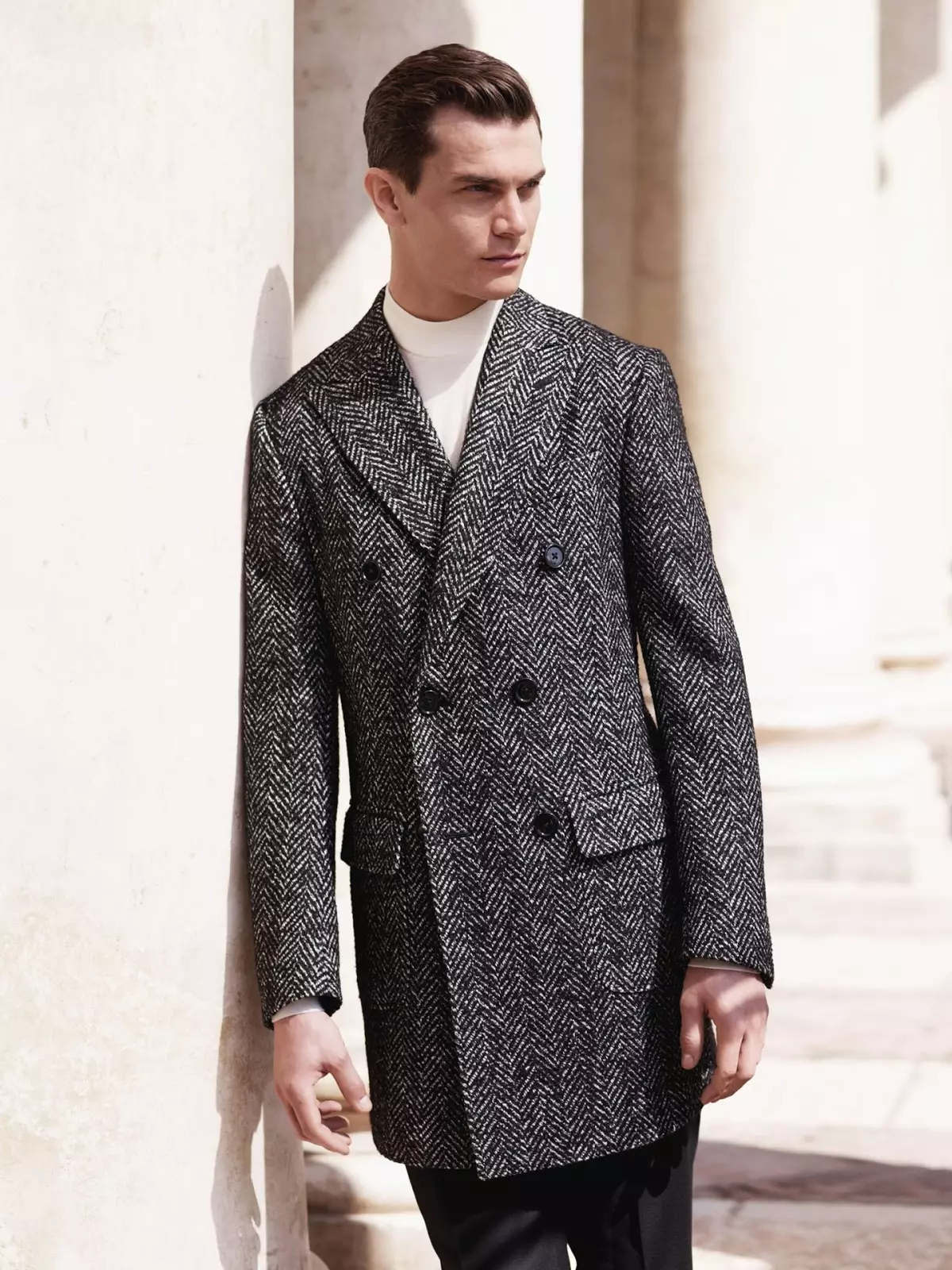 Corneliani nije F/W 2015 Lookbook neutraal formeel palet en it stribjen nei tekstylplezier foar in hedonistyske garderobe!