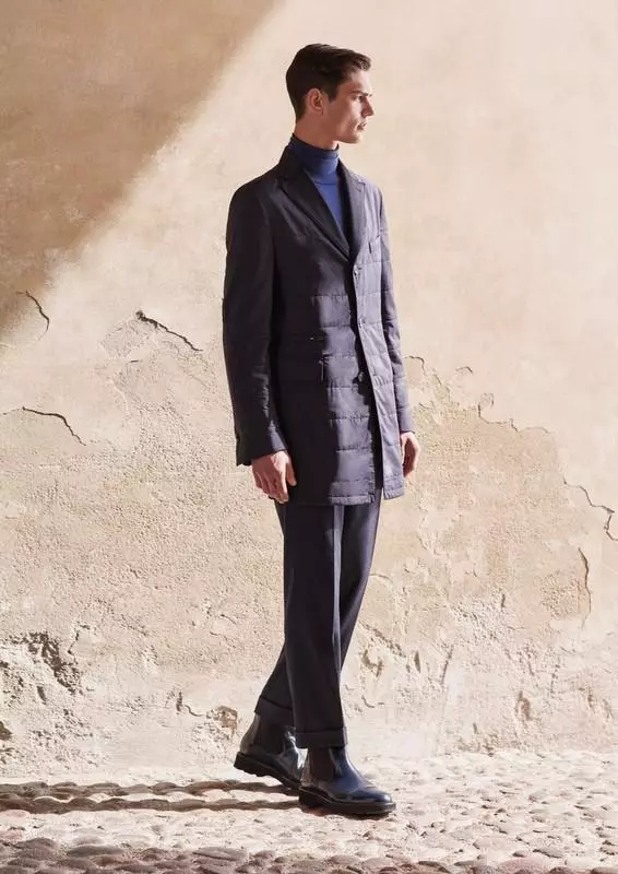 Corneliani nouvo F/W 2015 Lookbook net palèt fòmèl ak pouswit nan plezi nan twal pou yon pandri edonist!