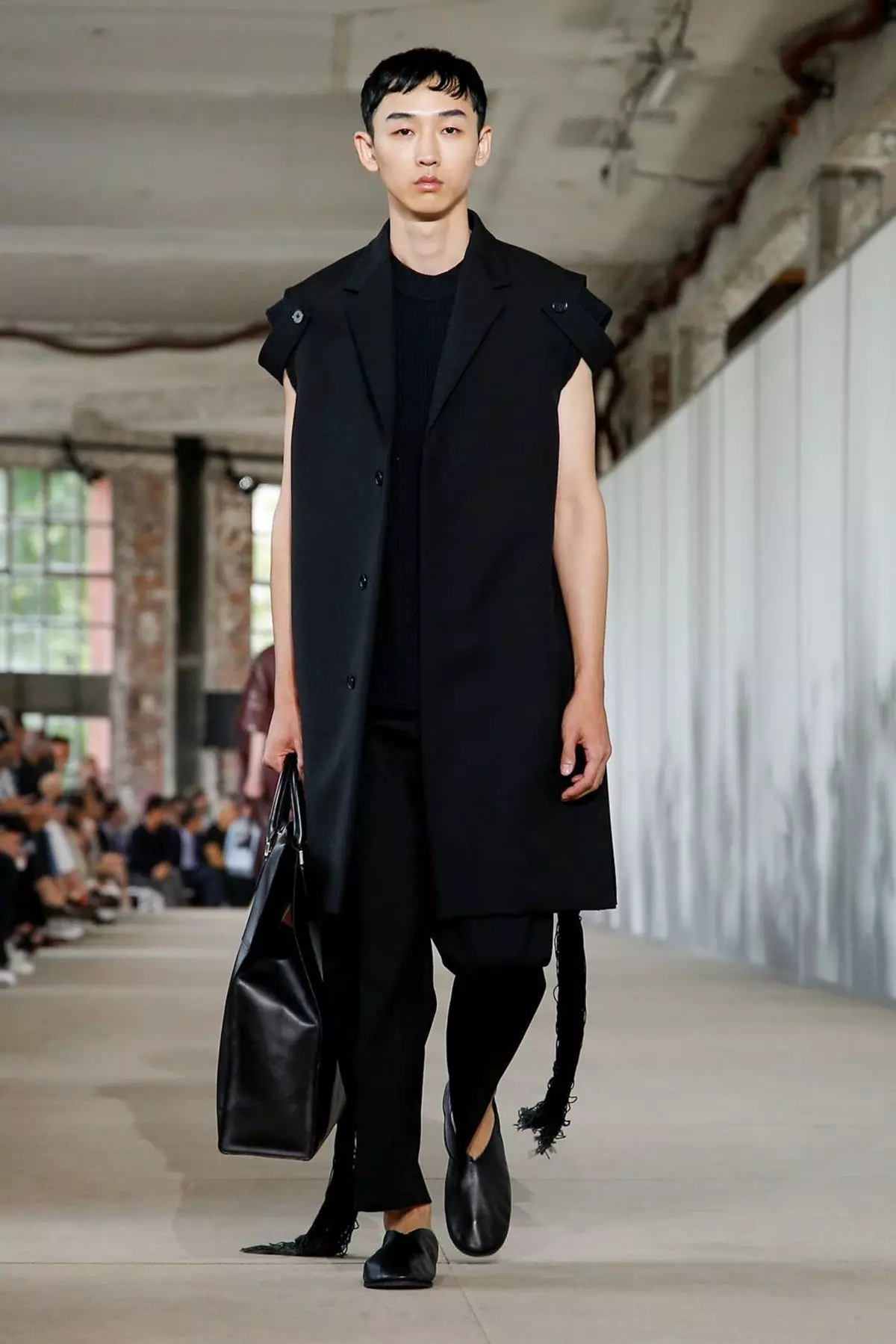 Jil Sander Мъжко облекло пролет/лято 2020 Париж 27785_22