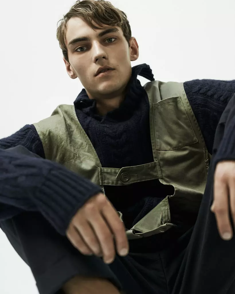 The NY Times T Style Magazine Ph: Arno Frugier Stilimi: Jason Rider Modeli: Max Esken at Tomorrow Is Another Day Flokët: Owen Gould në Wall Group Asistentja e stilistit: Kelly Harris