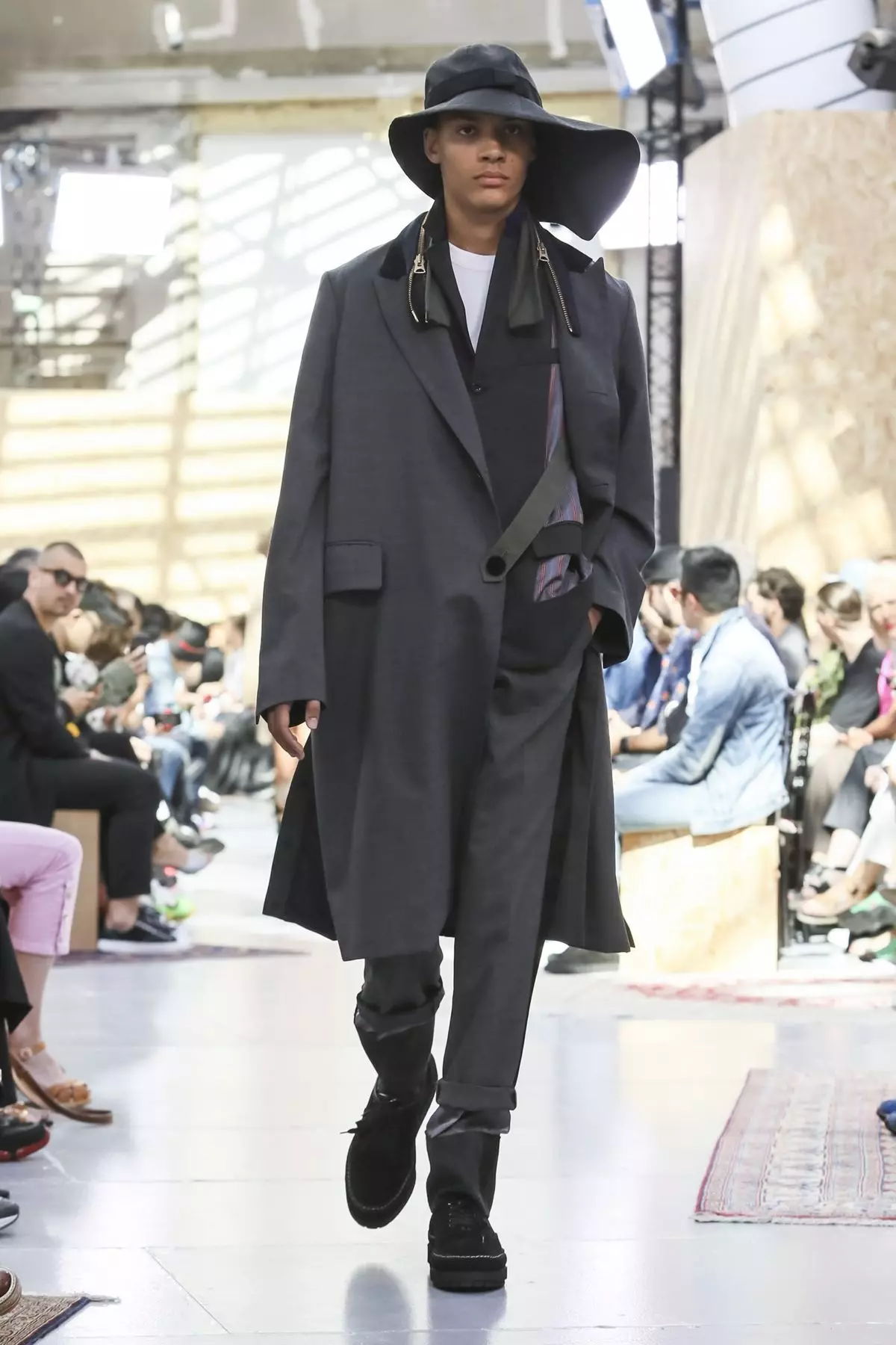 Sacai Herren & Damen Frühjahr/Sommer 2020 Paris 27928_54