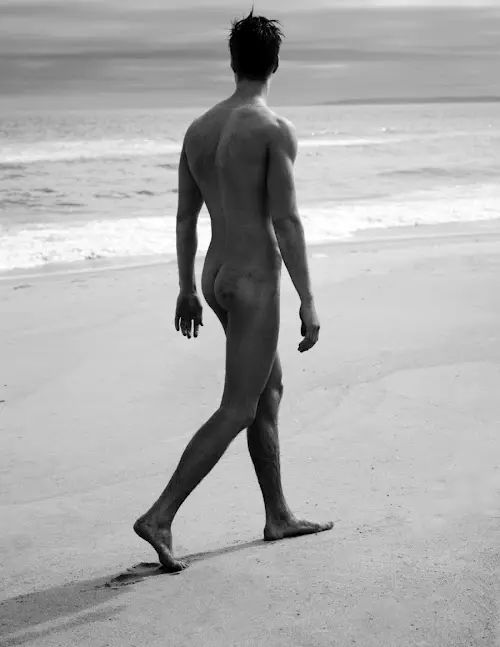 Beach Bum: Dorian Reeves de Torian Lewin 27945_2