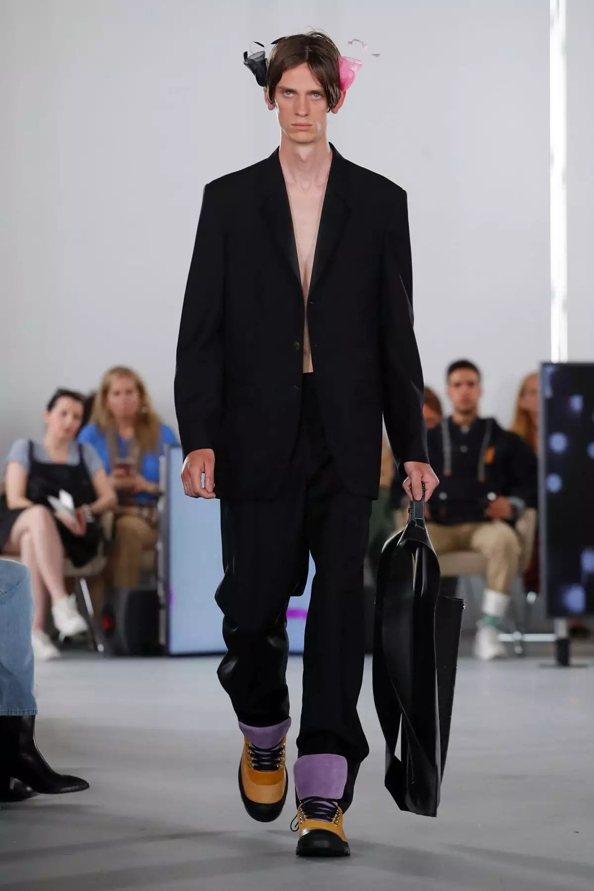 Loewe Menswear Spring/Summer 2020 Paris 27982_13