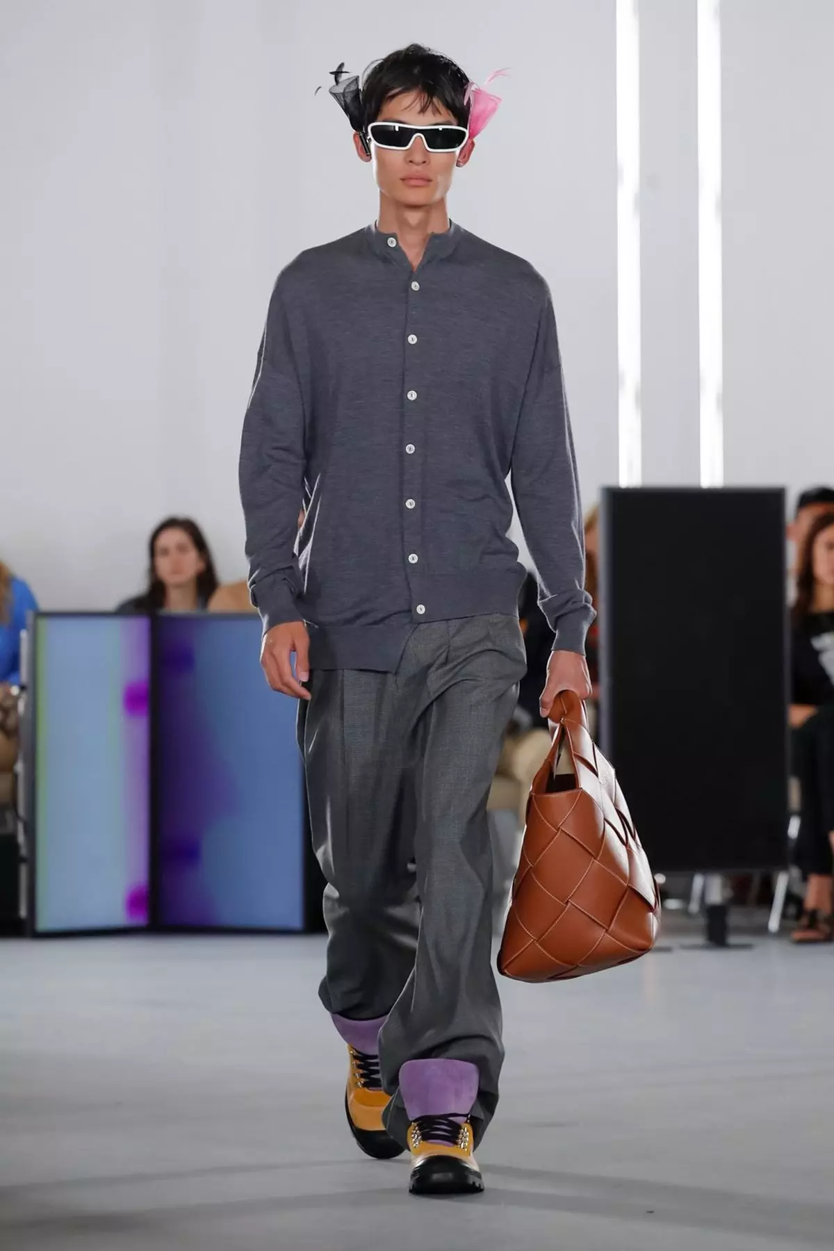 Loewe Menswear پسرلی / دوبی 2020 پاریس 27982_18