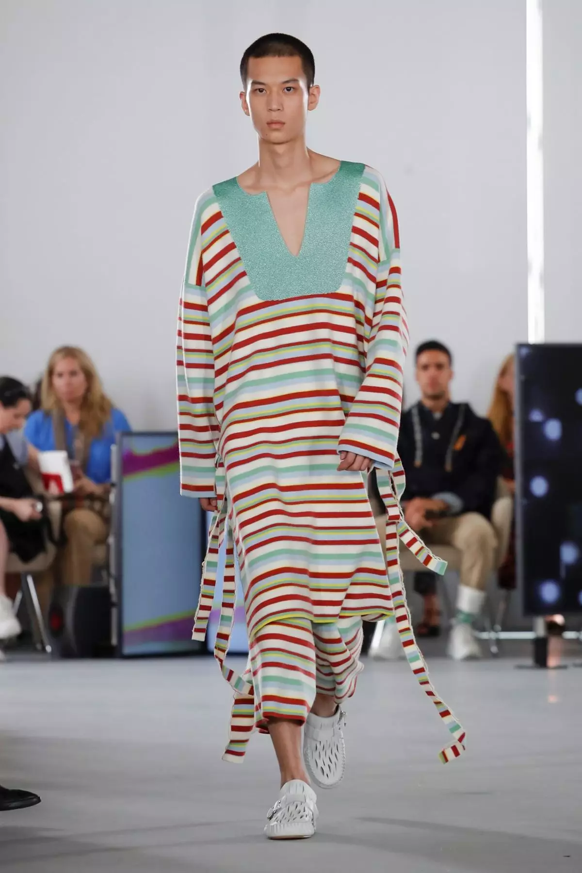 Loewe Herrenmode Frühjahr/Sommer 2020 Paris 27982_34