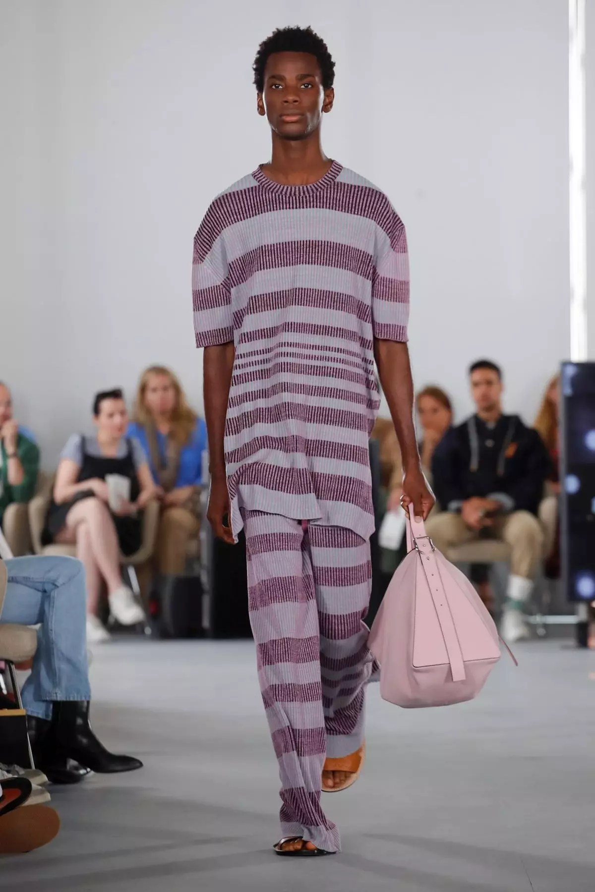 Loewe Menswear Spring/Summer 2020 Paris 27982_36