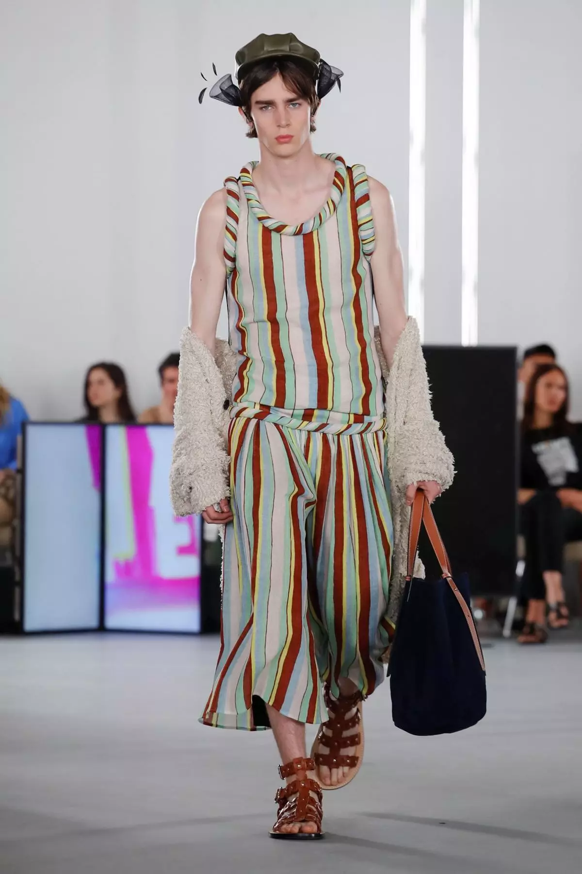 Loewe Menswear Spring/Summer 2020 Paris 27982_37