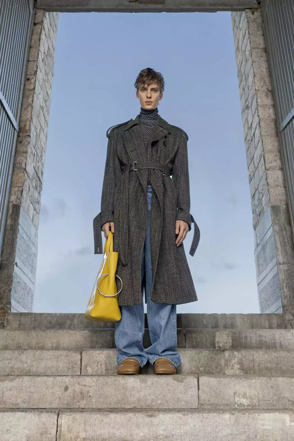 Van Noten Men's Fall 2021 Paris ကို ခြောက်သွေ့စေပါသည်။ 2816_13