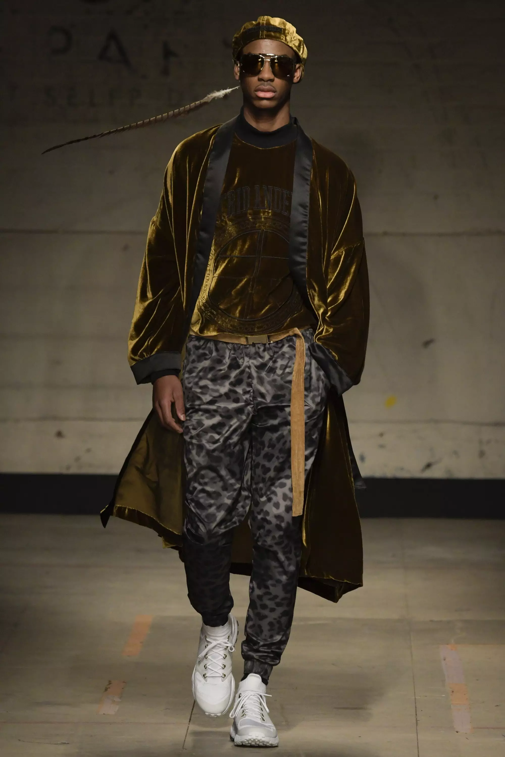 آسترید اندرسن-aw17-london12