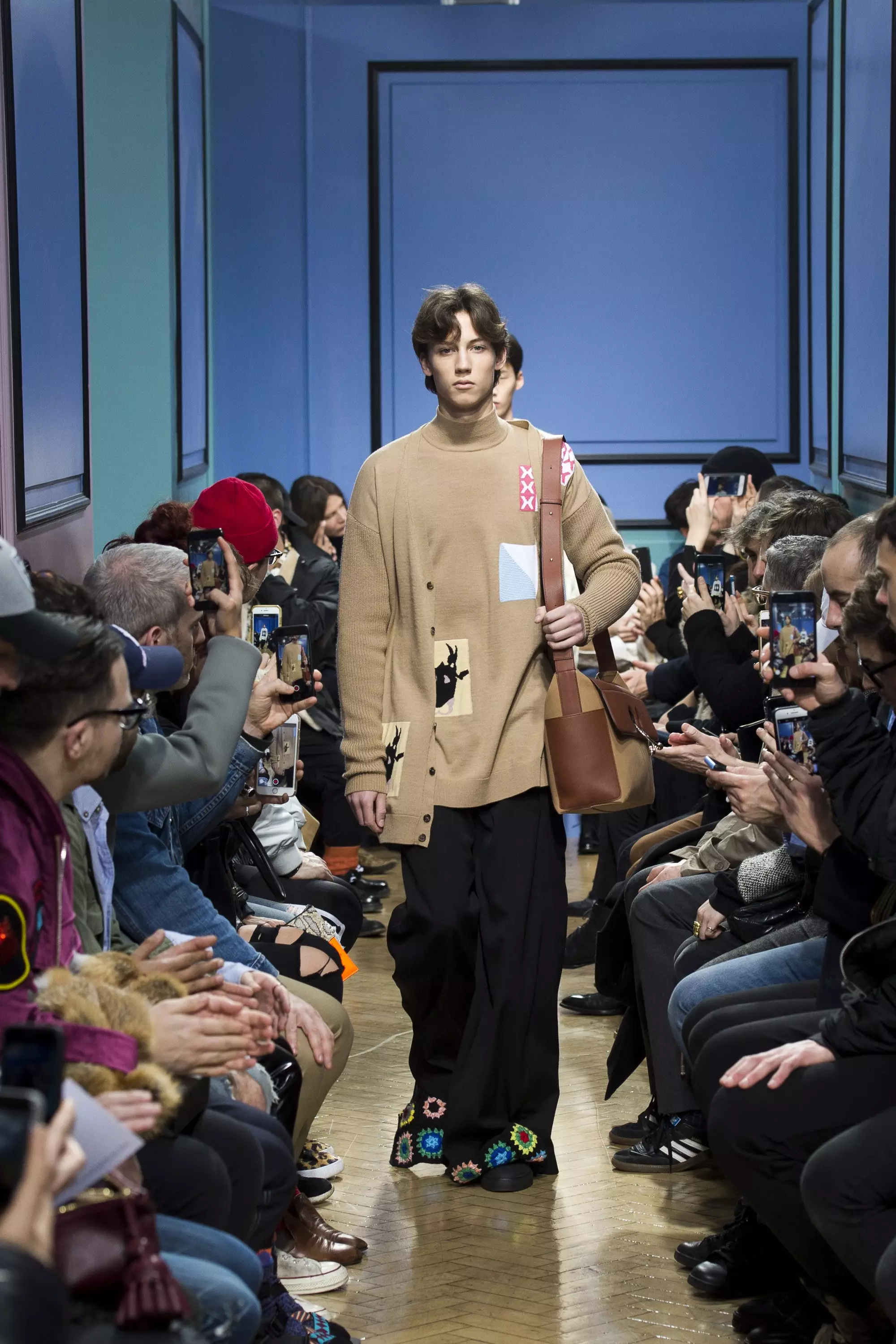 jw-anderson-aw17-londres40