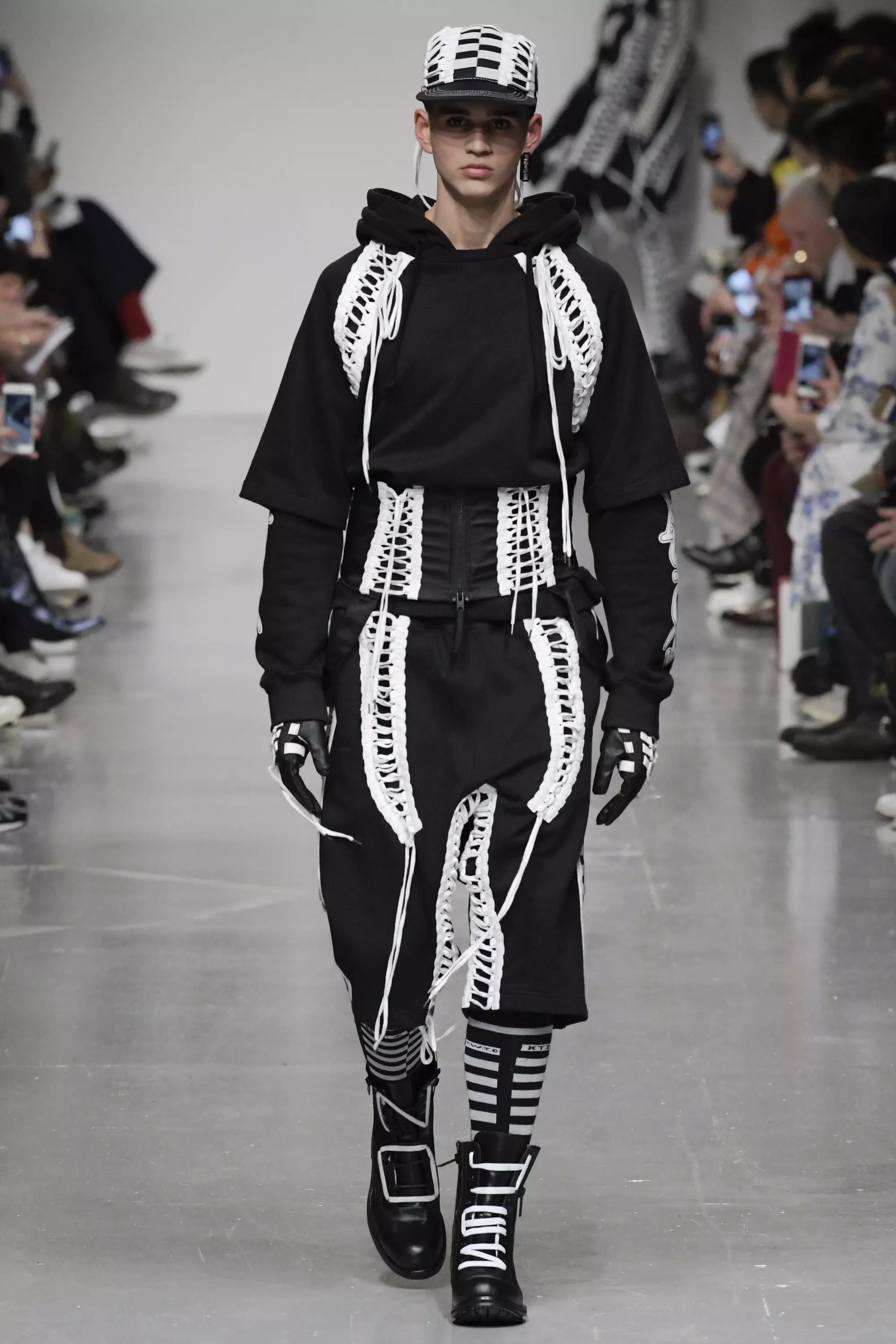 ktz-aw-2017-london1