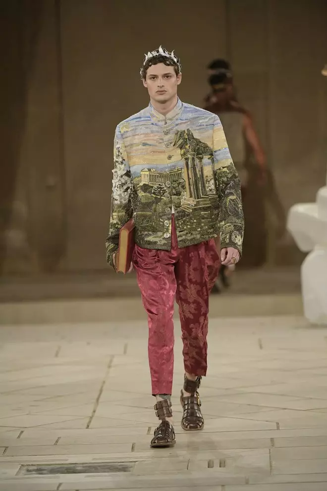 Dolce & Gabbana Alta Sartoria Menswear Show په Palazzo dei Gesuiti 29161_25