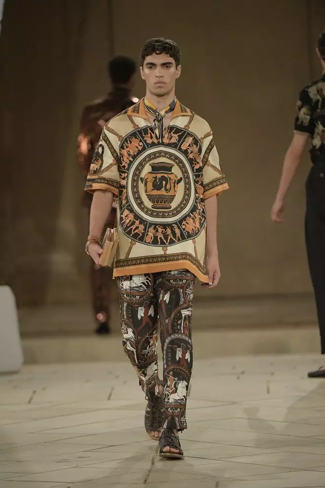 Dolce & Gabbana Alta Sartoria Menswear Show په Palazzo dei Gesuiti 29161_4