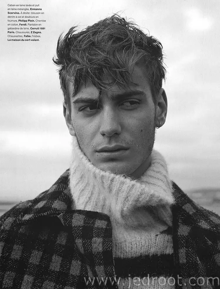 'JEUX DE PLAGE' | Numéro Homme #28 ฤดูใบไม้ร่วง / ฤดูหนาว 2014.15