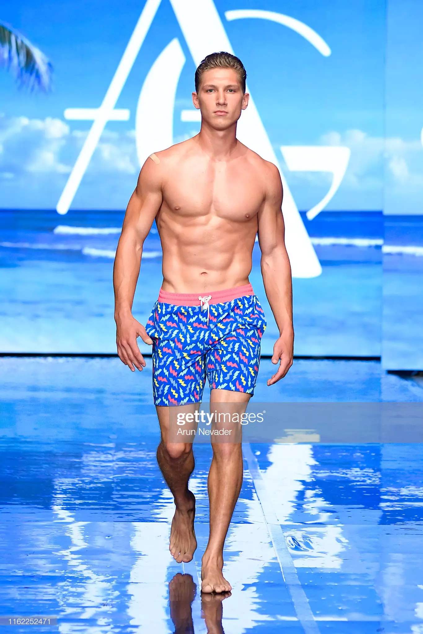 Pusat Peranginan Miami Swim Week 2020 29661_25