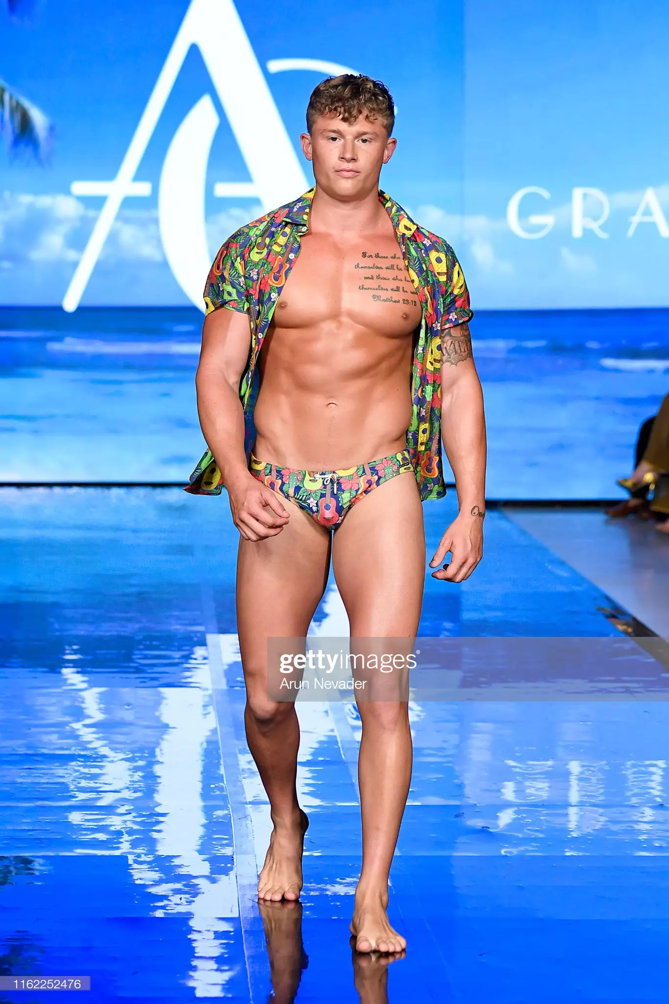 Pusat Peranginan Miami Swim Week 2020 29661_26