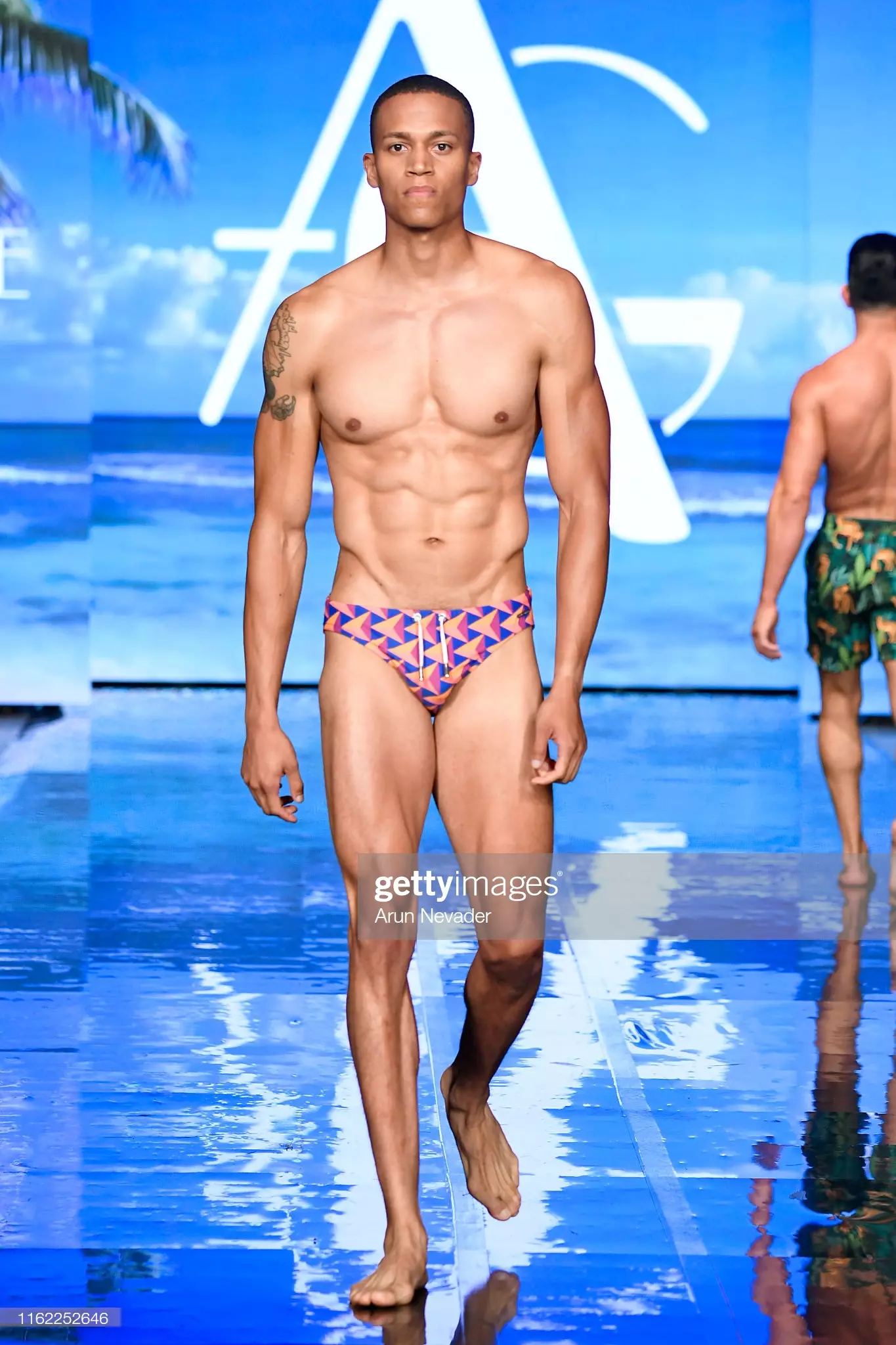 ຣີສອດ Miami Swim Week 2020 29661_43