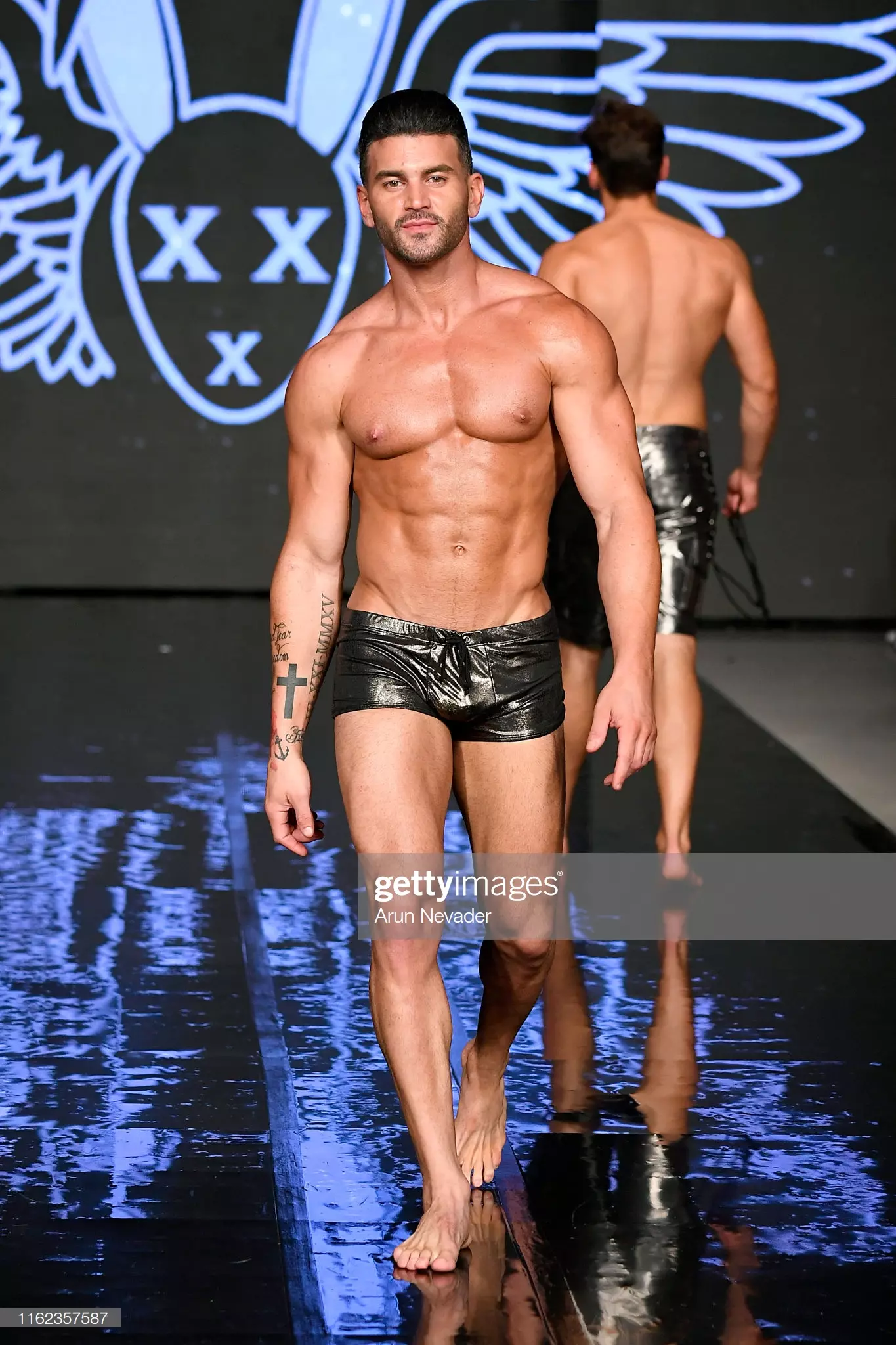 Pusat Peranginan Miami Swim Week 2020 29661_63