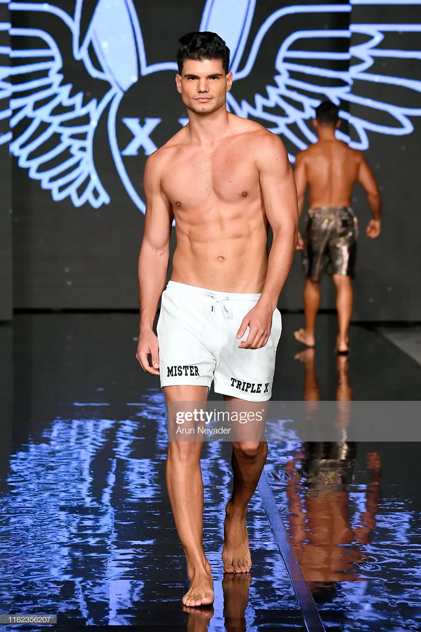 Pusat Peranginan Miami Swim Week 2020 29661_66