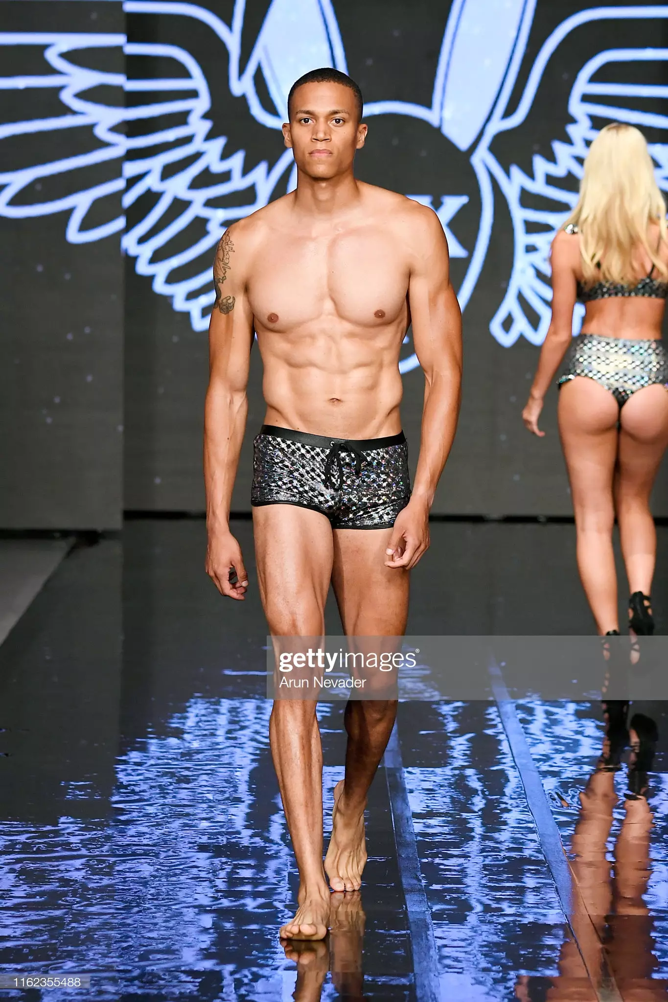 ຣີສອດ Miami Swim Week 2020 29661_73