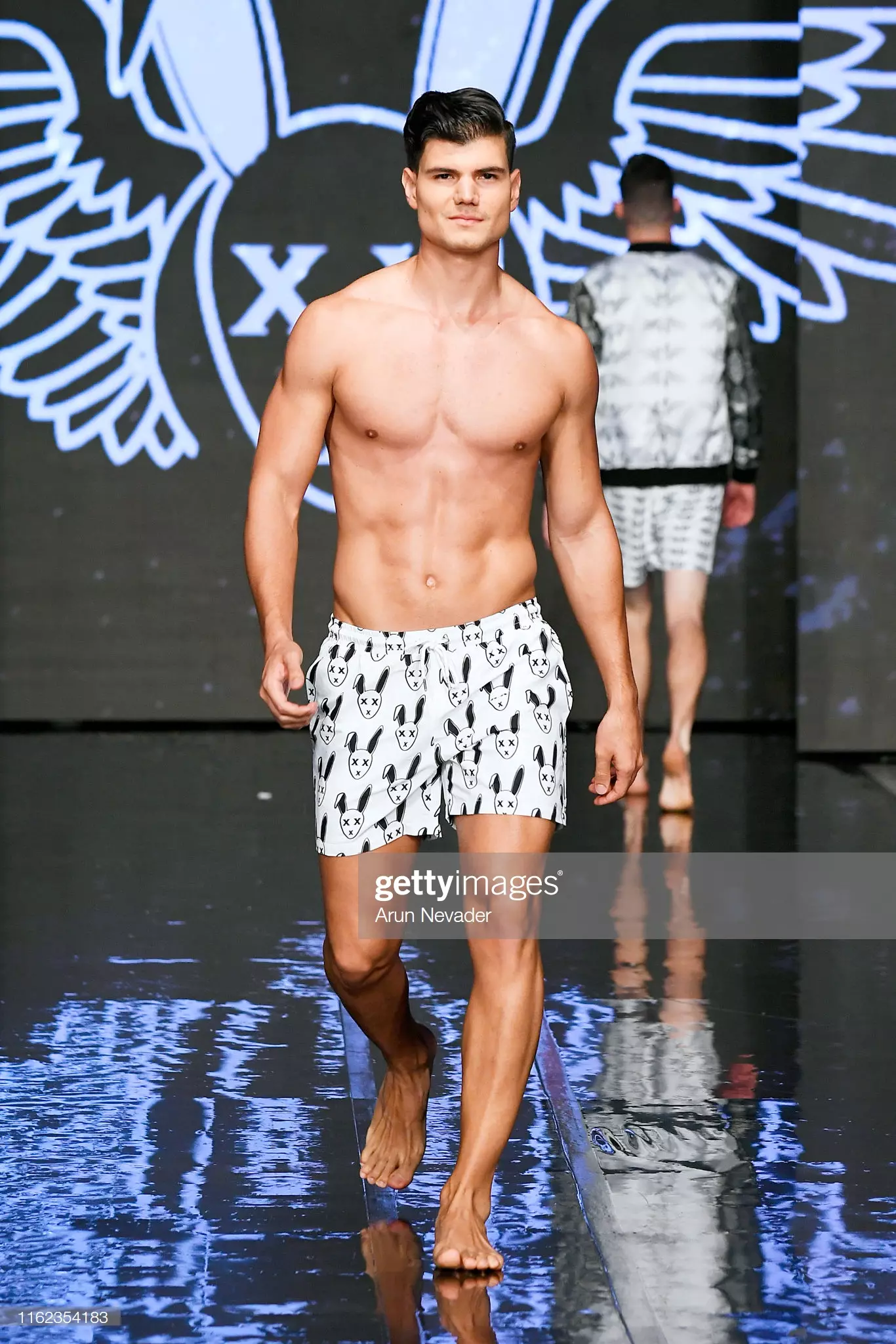 Pusat Peranginan Miami Swim Week 2020 29661_74