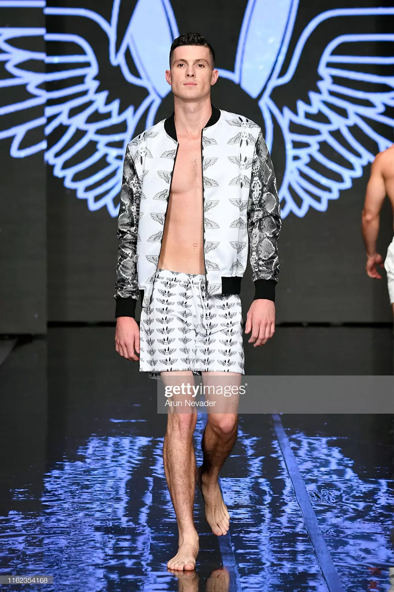 Pusat Peranginan Miami Swim Week 2020 29661_76