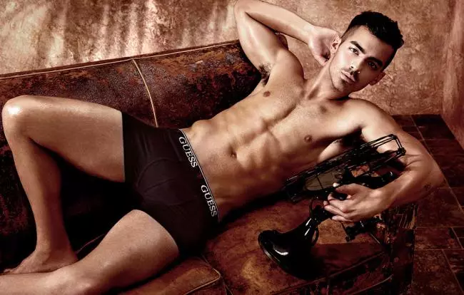 joe-jonas-by-yu-tsai-for-guess-underwear-ss179