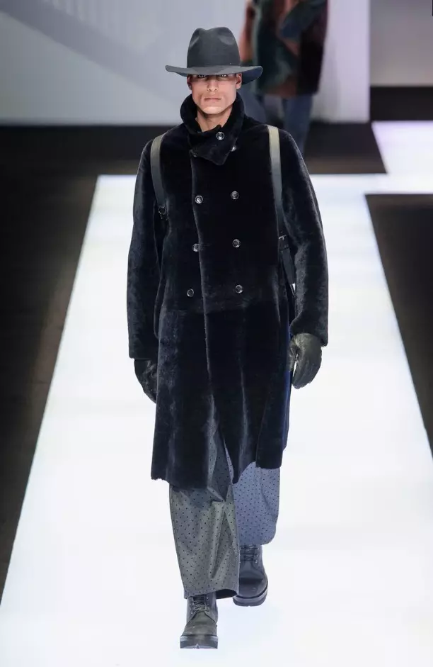 emporio-armani-menswear-fall-winter-2017-milan 7