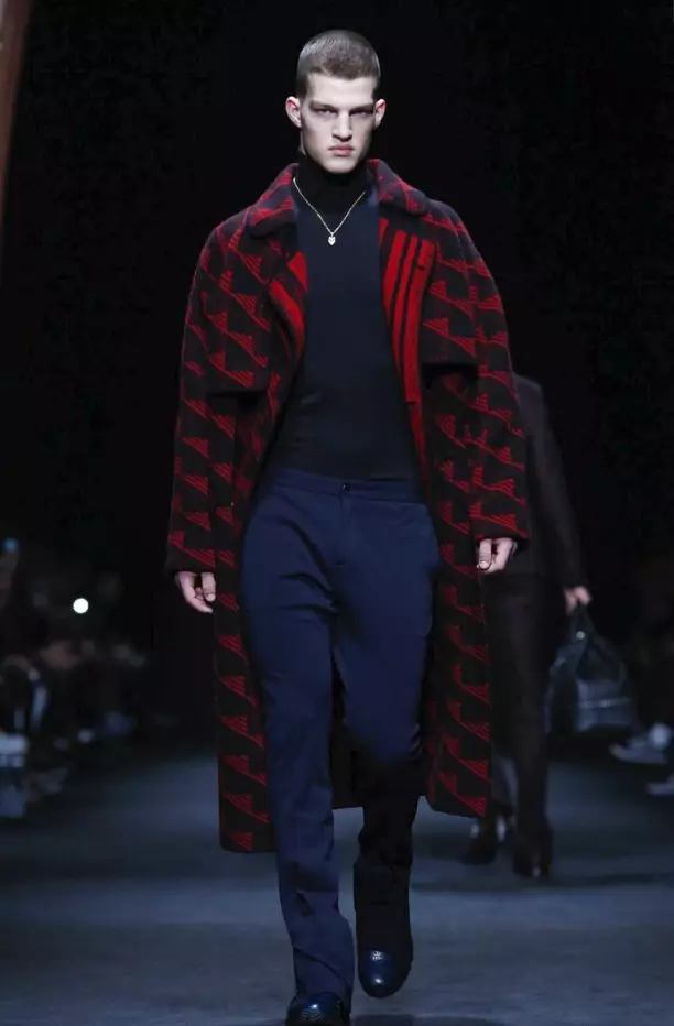 versace-férfiruházat-ősz-tél-2017-milan20