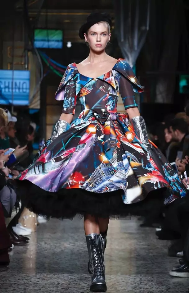 moschino-gizonezko arropa-aurreko udazkena-udazken-negua-2017-milan39