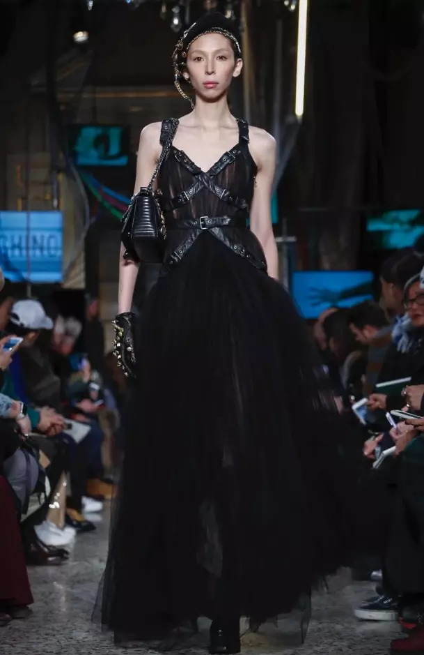 Moschino-vyriški drabužiai-prieš rudenį-rudenį-žiemą-2017-milan46