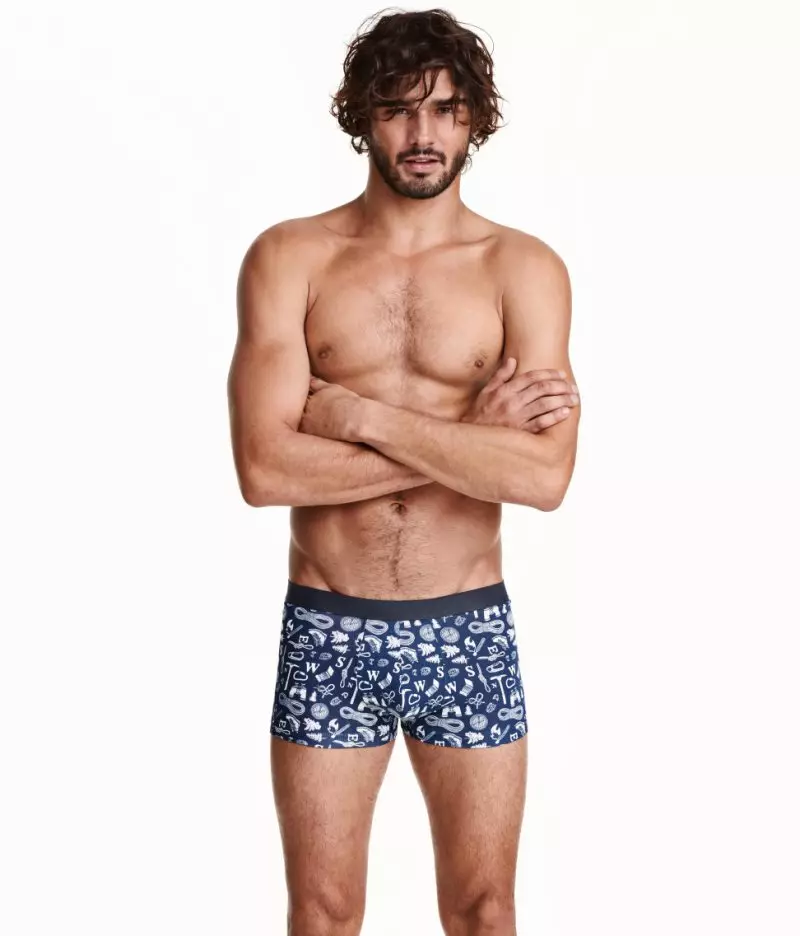 Ihe ngosi niile ugbu a na: Marlon Teixeira maka H&M Underwear Supermodel Marlon Teixeira na-eche ihu uwe ime kacha ọhụrụ sitere na H&M.