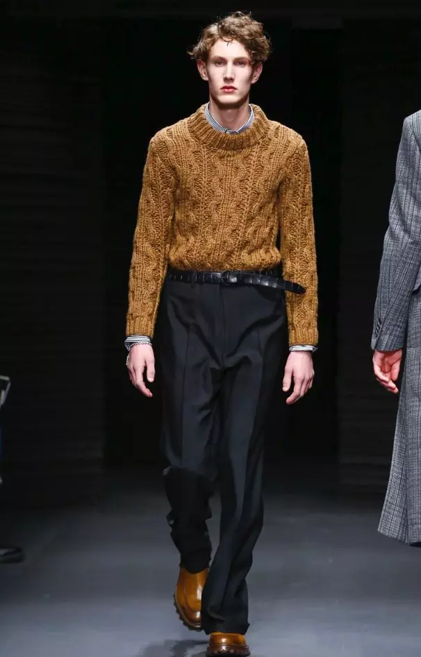 salvatore-ferragamo-menswear-Fel-winter-2017-milan36