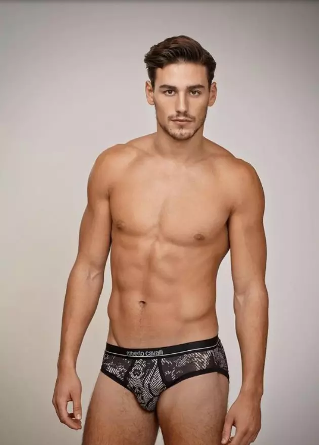 Mariano Ontañón para sa Roberto Cavalli Underwear